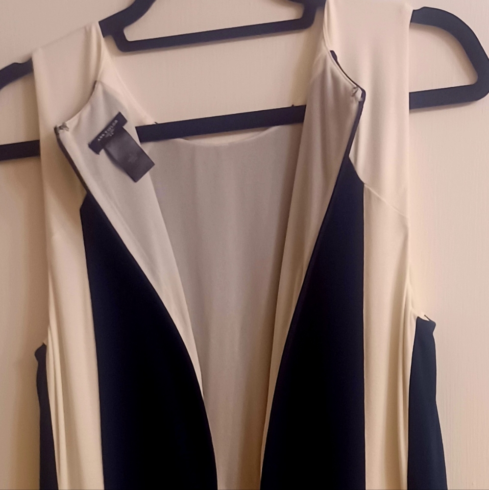 Ann Taylor Size 8 Woman's Sleeveless Jersey Dress